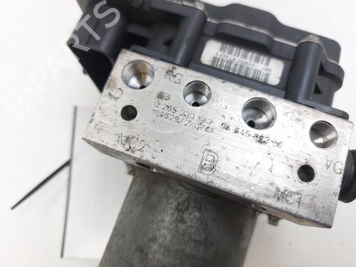 ABS pump PEUGEOT 5008 (0U_, 0E_) 2.0 HDi 150 / BlueHDi 150 | BP29064275M43 
