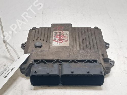 Used Engine control unit (ECU) Engine control unit (ECU) FIAT GRANDE PUNTO (199_) 1.3 D Multijet (75 hp) 39738933 39738933