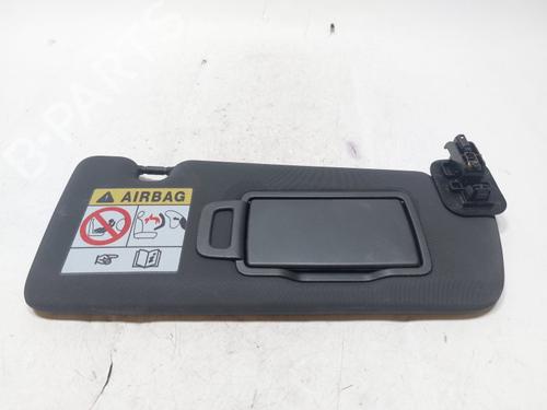 right-sun-visor-renault-arkana-i-lcm_-ldn_-2019-34617768 main image