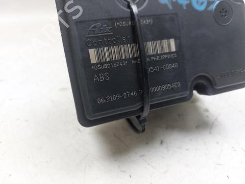 ABS Bremseaggregat TOYOTA YARIS (_P9_) 1.0 VVT-i (KSP90_, KSP90R) | BP29383693M43 