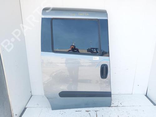 Used Right rear door FIAT DOBLO Cargo (263_) 1.6 D Multijet (263WXD1B, 263WXR1B, 263WXX1B, 263ZXD1B,... (105 hp) 27559840