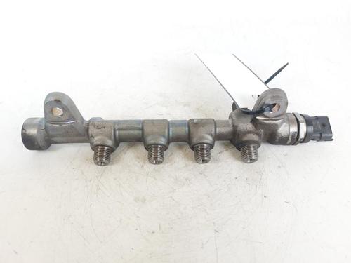 Used Injection rail Injection rail FIAT 500X (334_) 1.6 D Multijet (334AXA1B, 334AXA11) (120 hp) 23416737 23416737