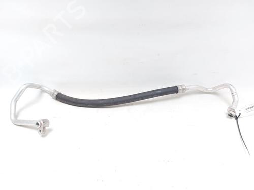 ac-pipe-suzuki-s-cross-2022-28374349 main image