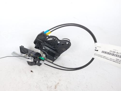 Used Rear left lock Rear left lock 15158327 15158327