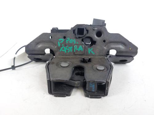 Used Tailgate lock OPEL ASTRA K Sports Tourer (B16) 1.6 CDTi (35) (110 hp) 15175626