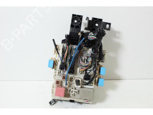 Zekeringkast TOYOTA URBAN CRUISER (_P1_) 1.4 D-4D (NLP110_, NLP110R) (90 hp) 15146337