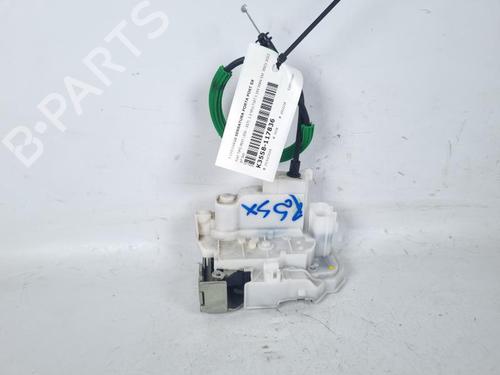 rear-left-lock-fiat-tipo-hatchback-356_-357_-2016-23881462 main image