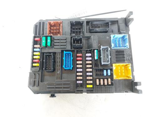 Used Fuse box PEUGEOT 208 II (UB_, UP_, UW_, UJ_) 1.2 PureTech 100 (101 hp) 23947562
