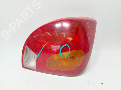 Feu arrière droit FORD FIESTA IV (JA_, JB_) 1.25 i 16V (75 hp) 30478641