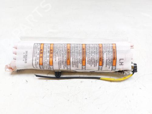 left-seat-airbag-suzuki-s-cross-2022-28372538 main image