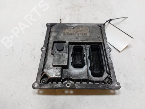 Used Engine control unit (ECU) Engine control unit (ECU) SMART CABRIO (450) 0.6 (S1OLD2, 450.452) (61 hp) 35781993 35781993