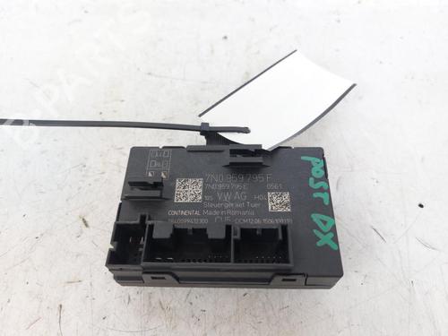 Used Control unit Control unit SKODA YETI (5L) 2.0 TDI (110 hp) 18152488 18152488