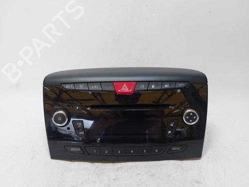 radio-lancia-ypsilon-312_-2011-35750681 main image
