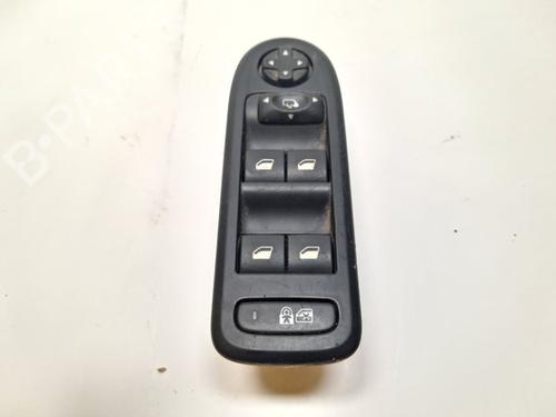 Used Left front window switch Left front window switch CITROËN C5 III Break (RW_) 2.0 HDi 140 (140 hp) 40179024 40179024