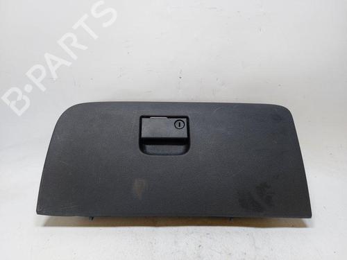 glove-box-fiat-freemont-345_-2011-34417985 main image
