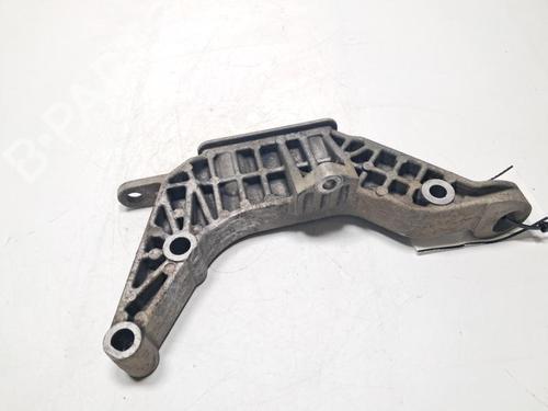 Used Gearbox mount Gearbox mount FIAT GRANDE PUNTO (199_) 1.4 (199AXB11, 199AXB1A, 199BXB1A, 199AXL1A) (77 hp) 33197048 33197048