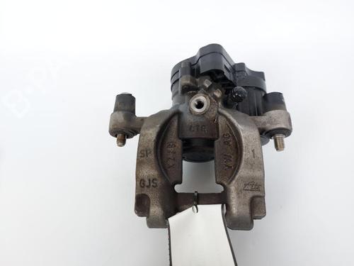 Venstre bremsekaliber foran VW PASSAT B8 Variant (3G5, CB5) 2.0 TDI 4motion (150 hp) 17203498