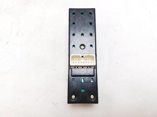 Left front window switch HYUNDAI TUCSON (JM) 2.0 | BP27538004I27 