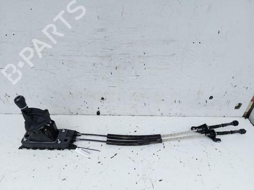 Used Gear lever Gear lever VW POLO VI (AW1, BZ1, AE1) 1.0 TGI (90 hp) 15162879 15162879