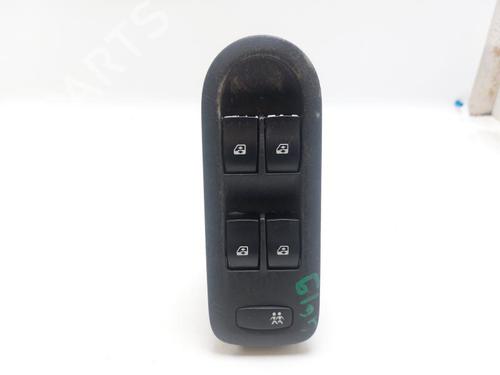 Used Left front window switch RENAULT SCÉNIC II (JM0/1_) 1.9 dCi (JM0G, JM12, JM1G, JM2C) (120 hp) 28837959