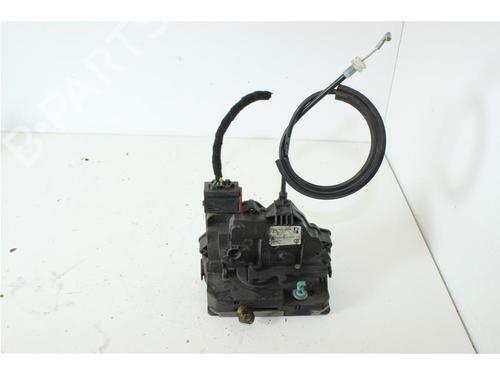 Used Front right lock FIAT GRANDE PUNTO (199_) 1.3 D Multijet (199.AXD11, 199.AXD1A, 199.AXD1B,... (90 hp) 23879691