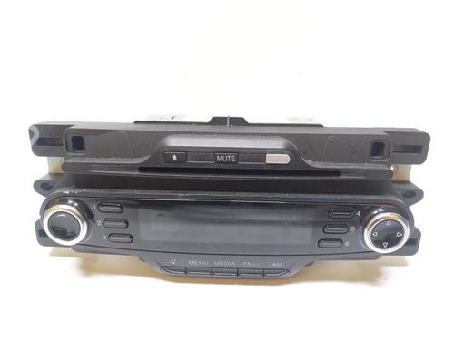 radio-alfa-romeo-giulietta-940_-2010-2011-2012-2013-2014-2015-2016-2017-2018-2019-2020-33197876 main image