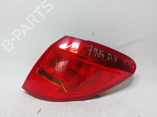 right-taillight-opel-meriva-b-mpv-s10-2010-2011-2012-2013-2014-2015-2016-2017-37259917 main image