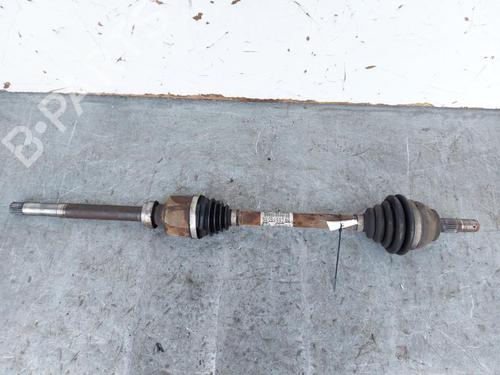 Used Right front driveshaft CITROËN C4 CACTUS 1.6 BlueHDi 100 (99 hp) 15164882