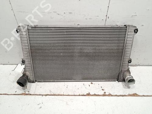 intercooler-toyota-rav-4-iv-_a4_-2012-2013-2014-2015-2016-2017-2018-2019-40527866 main image