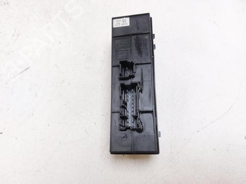 Left front window switch NISSAN JUKE (F15) 1.5 dCi | BP29390675I27 