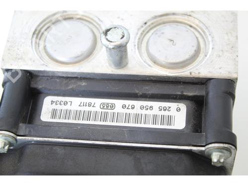 ABS pump FIAT BRAVO II (198_) 1.4 (198AXA1B) | BP15143771M43 