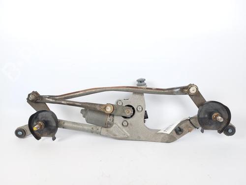 Used Front wiper motor TOYOTA AURIS Estate (_E18_) 1.8 Hybrid (ZWE186_, ZWE186R, ZWE186H) (136 hp) 15167945