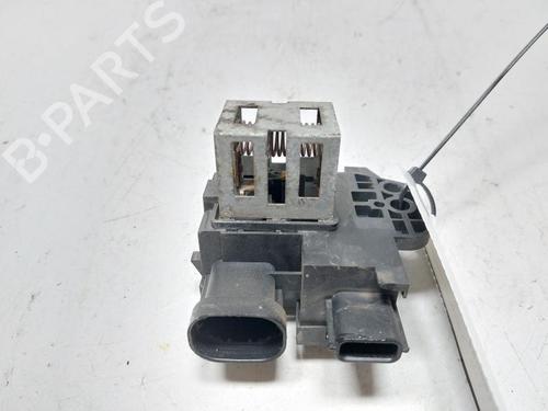 radiator-fan-dacia-duster-hs_-2010-2011-2012-2013-2014-2015-2016-2017-2018-30802448 main image