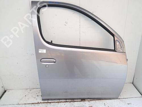 right-front-door-toyota-yaris-verso-_p2_-1999-2000-2001-2002-2003-2004-2005-36855902 main image
