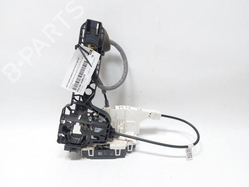 Używane Zamek drzwi przednich prawych MERCEDES-BENZ SPRINTER 3,5-t Platform/Chassis (B907, B910) 314 CDI (910.131, 910.133, 910.030) (143 hp) 30801893