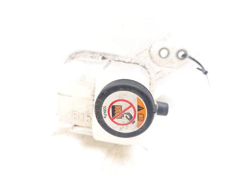 expansion-tank-toyota-yaris-cross-mxp_-2020-24873828 main image