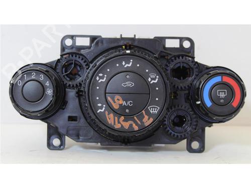Used Climate control FORD FIESTA VI (CB1, CCN) 1.25 (60 hp) 15141945