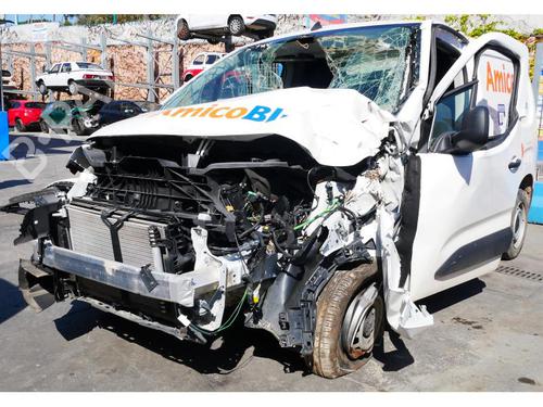 Front left lock TOYOTA PROACE CITY Box Body/MPV (BPZ_) 1.5 D-4D 100 (BPZM) | BP15155771C98