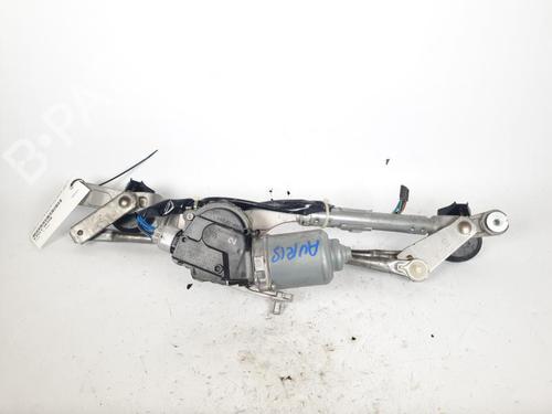 Used Front wiper motor TOYOTA AURIS (_E15_) 1.4 D-4D (NDE150_, NDE150R) (90 hp) 15155104