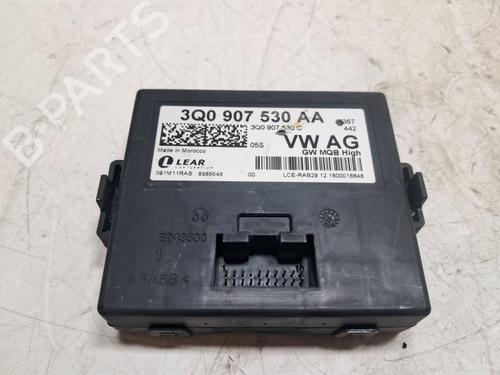 Used Engine control unit (ECU) Engine control unit (ECU) 37020129 37020129