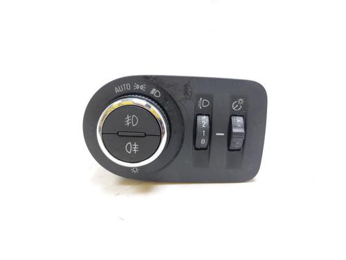 Used Switch OPEL CORSA F (P2JO) 1.2 (68) (75 hp) 28374471