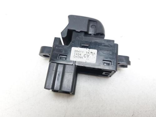 Left front window switch NISSAN JUKE (F15) 1.5 dCi | BP29390672I27 