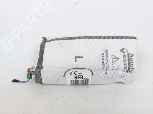 left-seat-airbag-renault-megane-iv-hatchback-b9amn_-15-blue-dci-95-b9a2-b9a6-985l12798r-2015-17380221 main image
