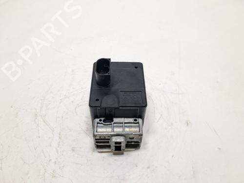 Used Electronic module Electronic module RENAULT CAPTUR I (J5_, H5_) 1.2 TCe 120 (120 hp) 40288327 40288327