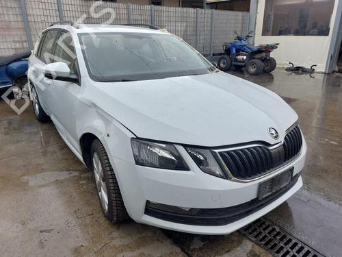 Front left exterior door handle SKODA OCTAVIA III Combi (5E5, 5E6) 1.6 TDI | BP31010919C128 