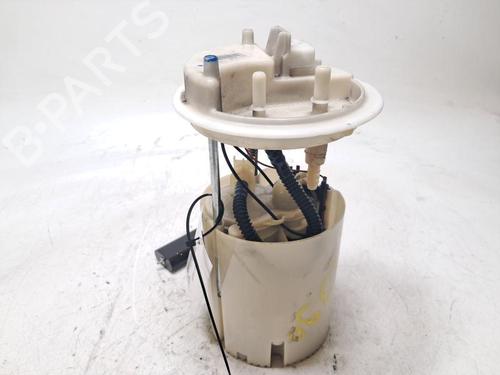 Used Fuel pump Fuel pump LANCIA DELTA III (844_) 1.4 (844.AXA1A) (120 hp) 33193863 33193863