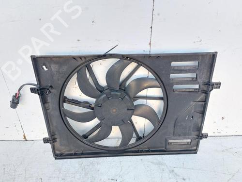 Used Radiator fan SKODA OCTAVIA III Combi (5E5, 5E6) 1.6 TDI (115 hp) 30898791