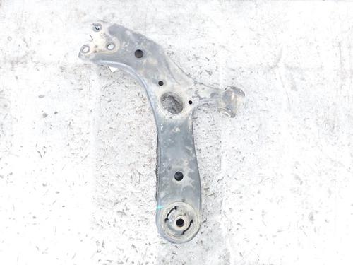 Used Left front suspension arm Left front suspension arm TOYOTA AURIS Estate (_E18_) 1.8 Hybrid (ZWE186_, ZWE186R, ZWE186H) (136 hp) 25732698 25732698