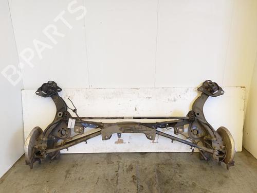 Used Rear axle BMW 2 Gran Tourer (F46) 216 d (116 hp) 17205636