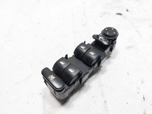 Used Left front window switch Left front window switch PEUGEOT 307 (3A/C) 1.4 (75 hp) 33195482 33195482